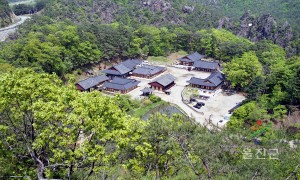불영사전경