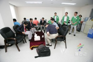 군수 도민체전 기자실 방문
