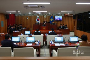 군정질문